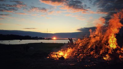 metis wake death sacred fire