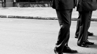 What to Wear to a Funeral: Advice for Men