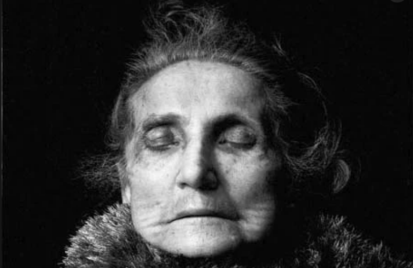 Photo Documentaries On Death